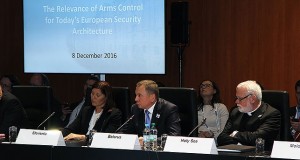 Макей: важно восстановить жизнеспособность режима контроля над обычными вооружениями в Европе 000020 25141 big - Информационно-аналитическое издание города Могилев