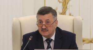 Зиновский: зарплата должна быть не "получкой", а заработанными деньгами, напрямую связанными с производительностью труда 000021 473778 big - Информационно-аналитическое издание города Могилев