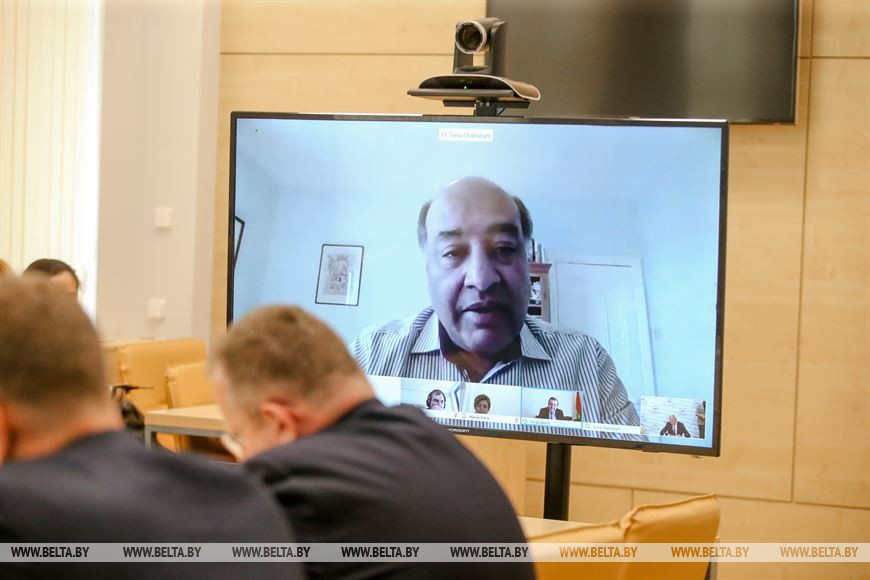 Беларусь заинтересована в сплочении усилий с ЕБРР по борьбе с негативными последствиями пандемии - Румас