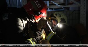 В Слуцком районе при пожаре в ангаре сгорел трактор 747e817d48531a94dc7cdb0041a36036 - Информационно-аналитическое издание города Могилев